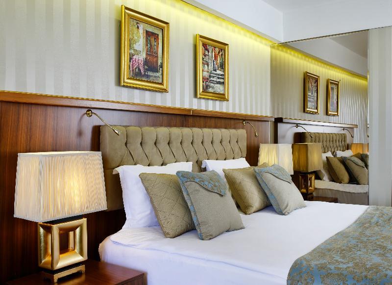 Zimmer Bosphorus Hotel Istanbul Exterior photo